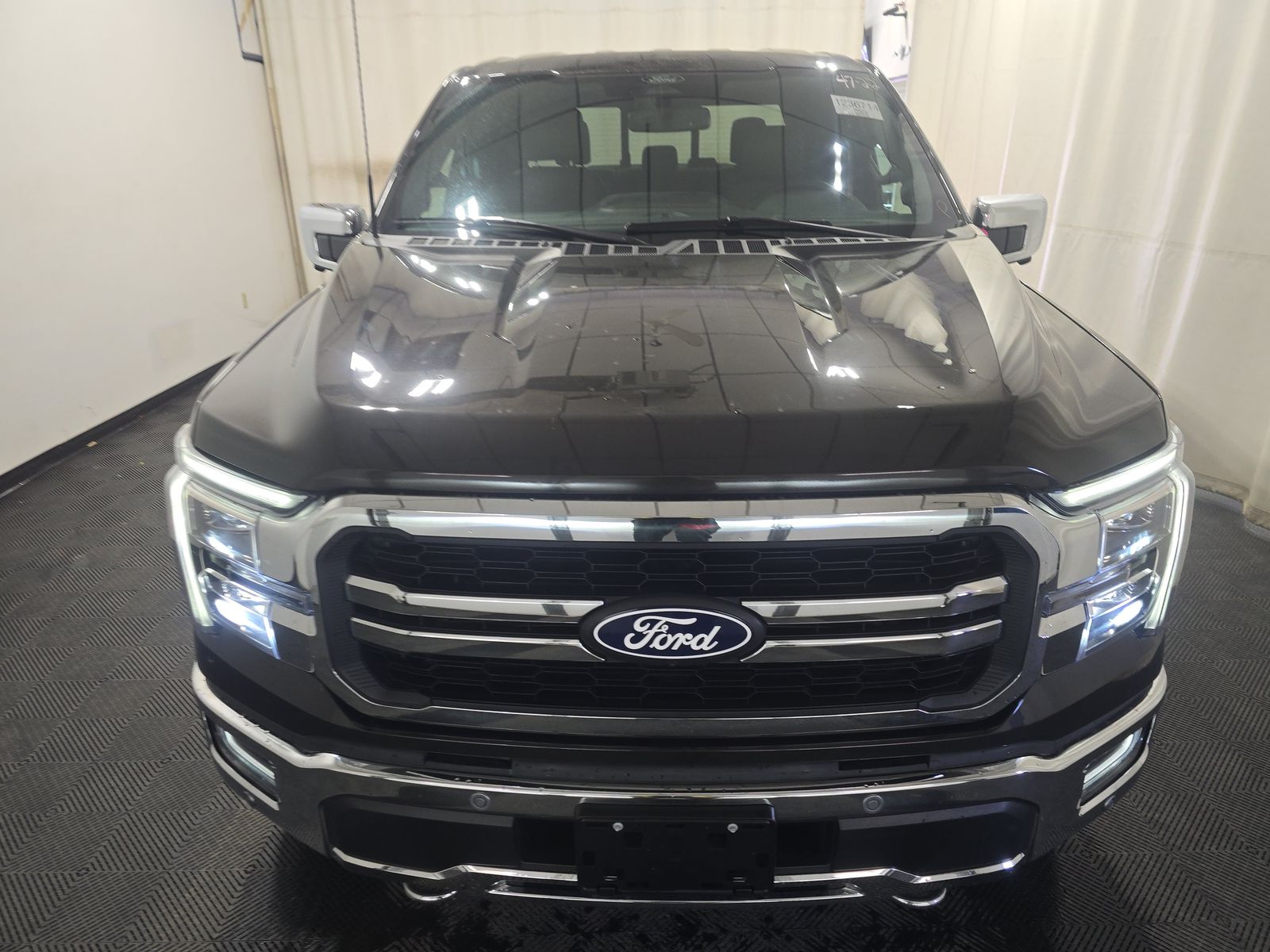 2024 Ford F-150 Hybrid Lariat AWD