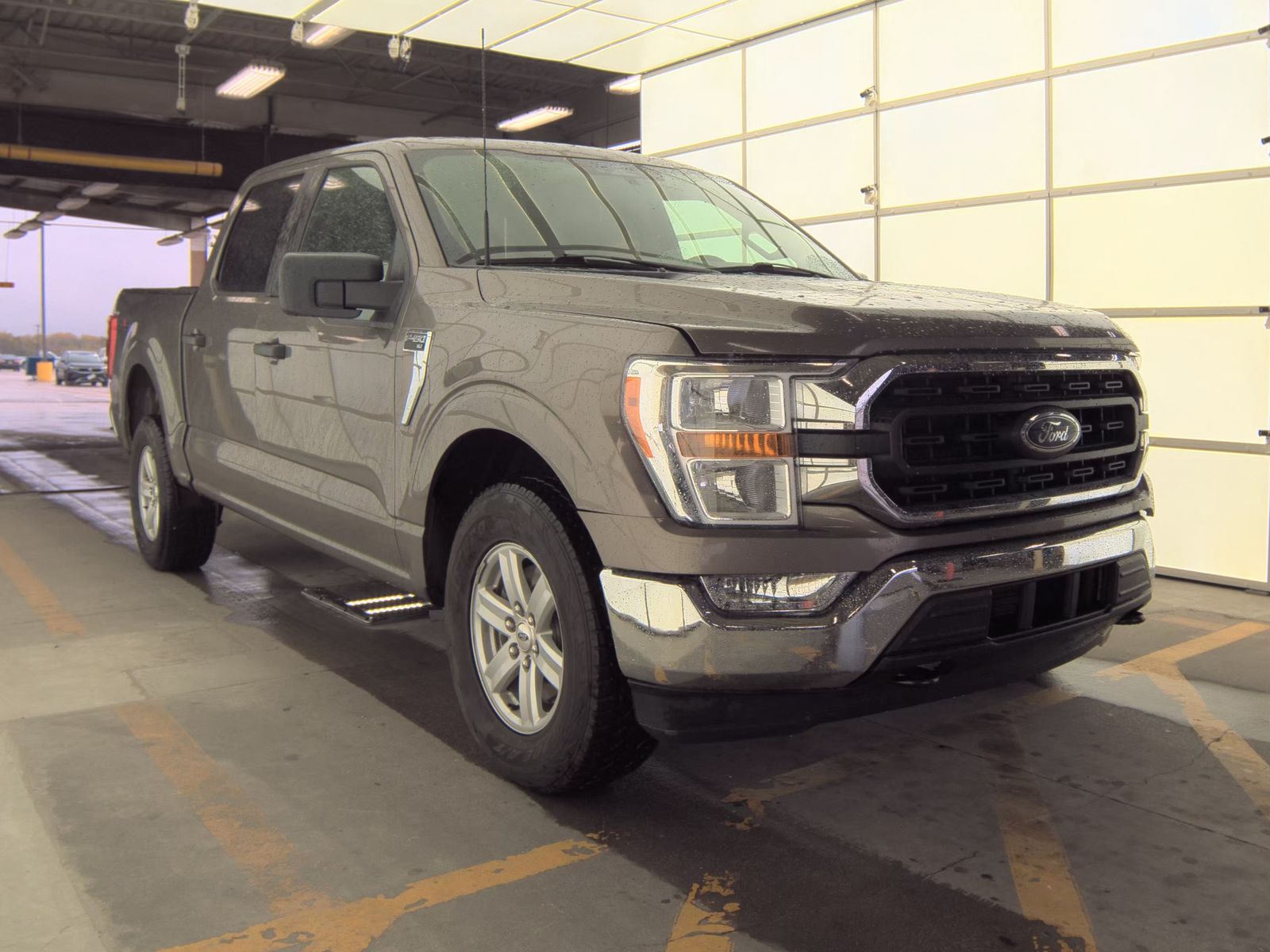 2023 Ford F-150 XLT AWD