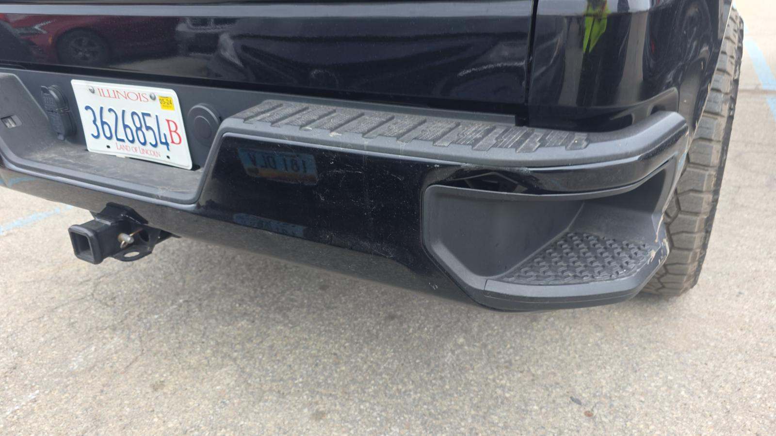 2023 Chevrolet Silverado 1500 Custom AWD