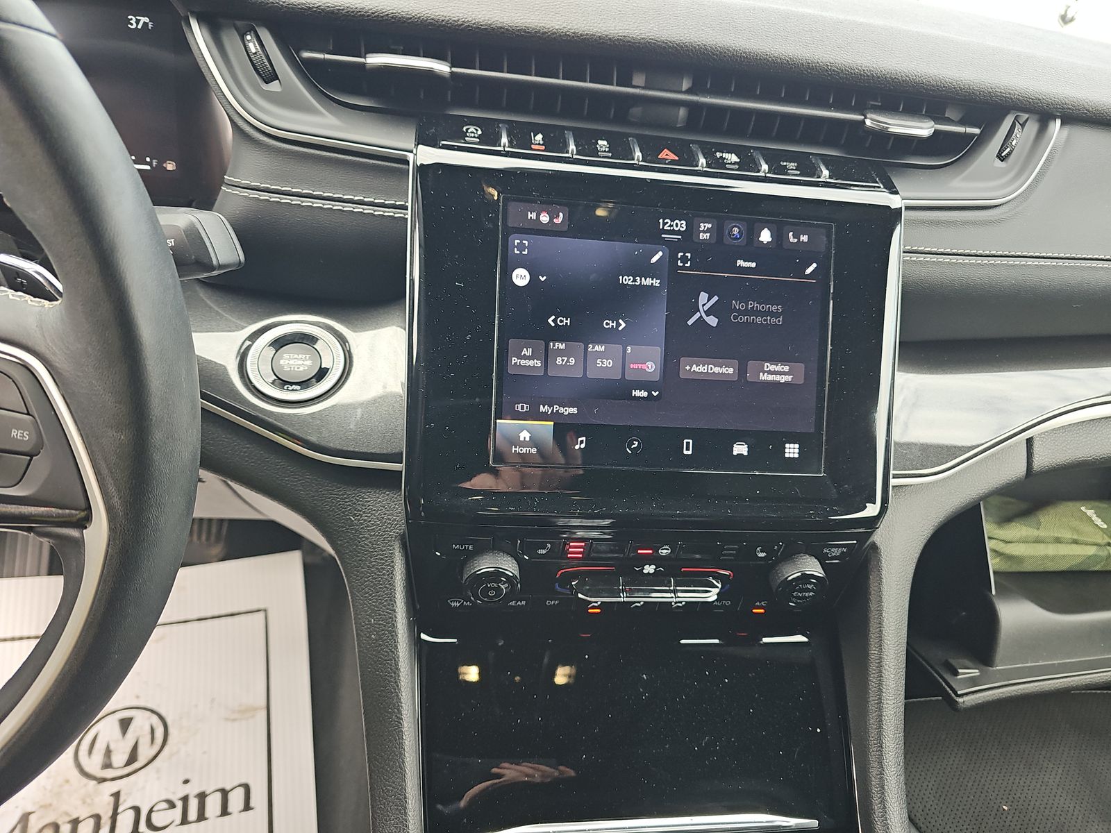 2022 Jeep Grand Cherokee Altitude AWD