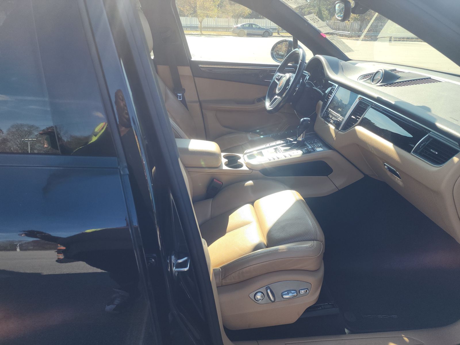 2018 Porsche Macan Base AWD