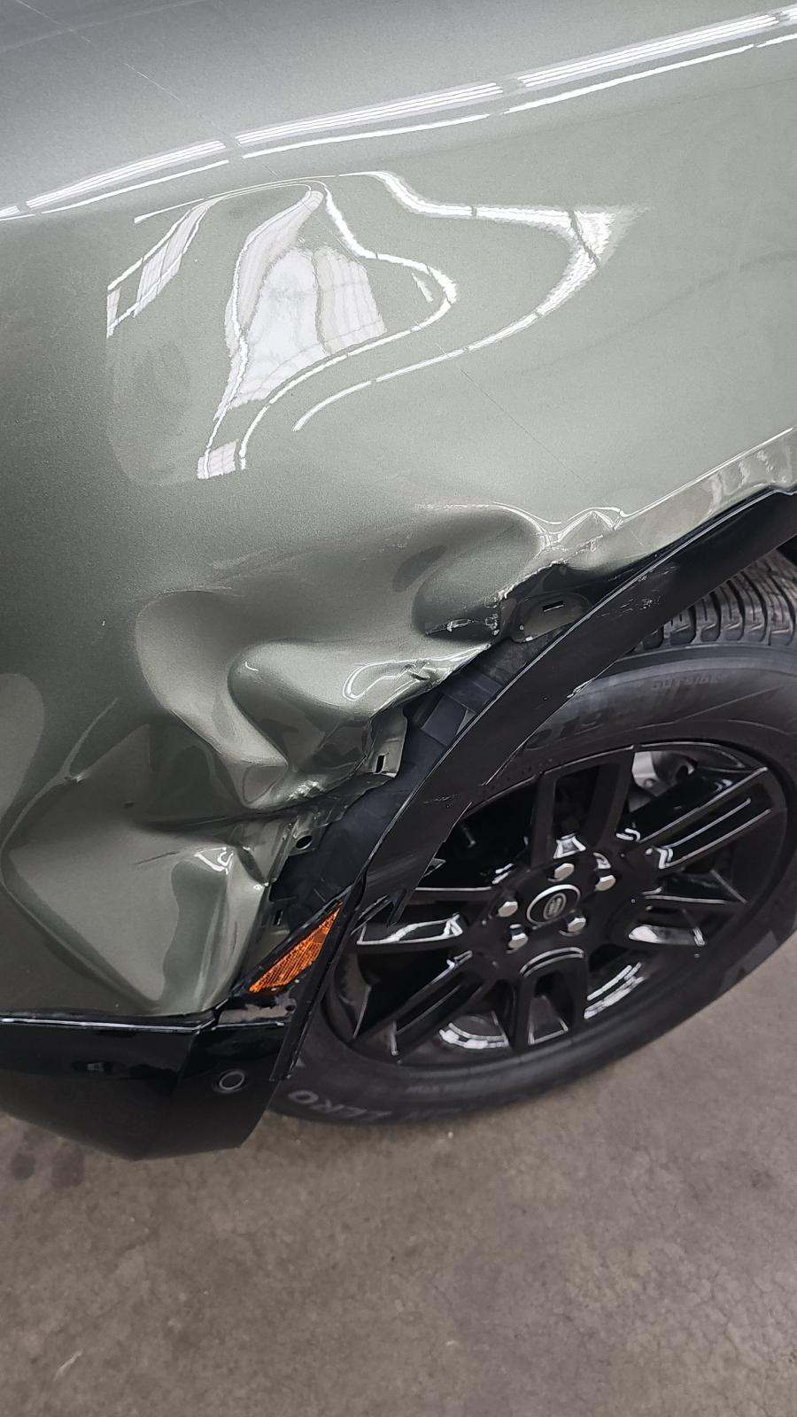 2022 Land Rover Defender 90 X-Dynamic S AWD