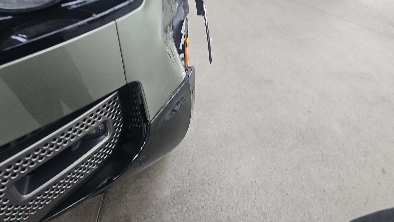 2022 Land Rover Defender 90 X-Dynamic S AWD