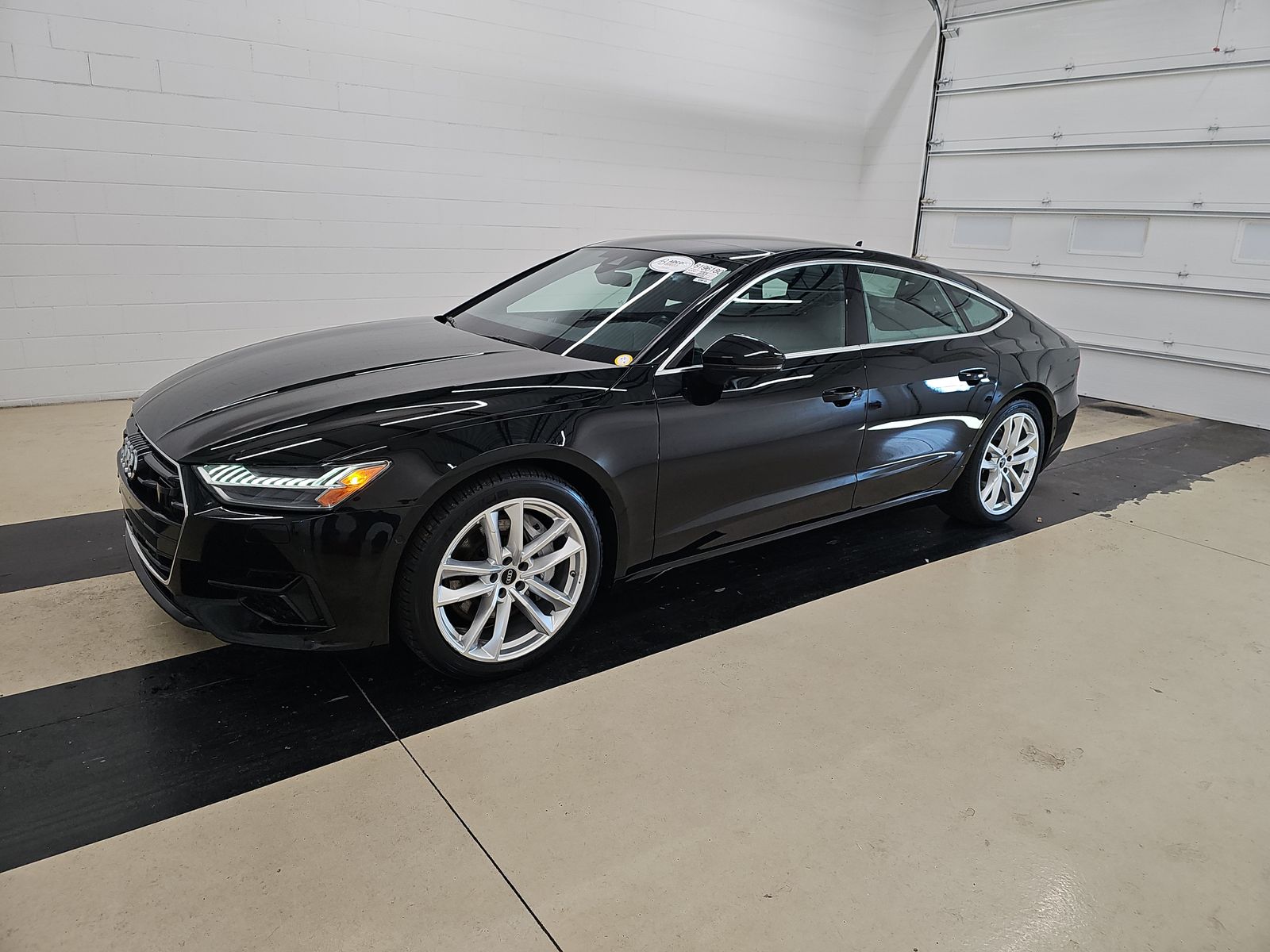 2022 Audi A7 Premium Plus's photo