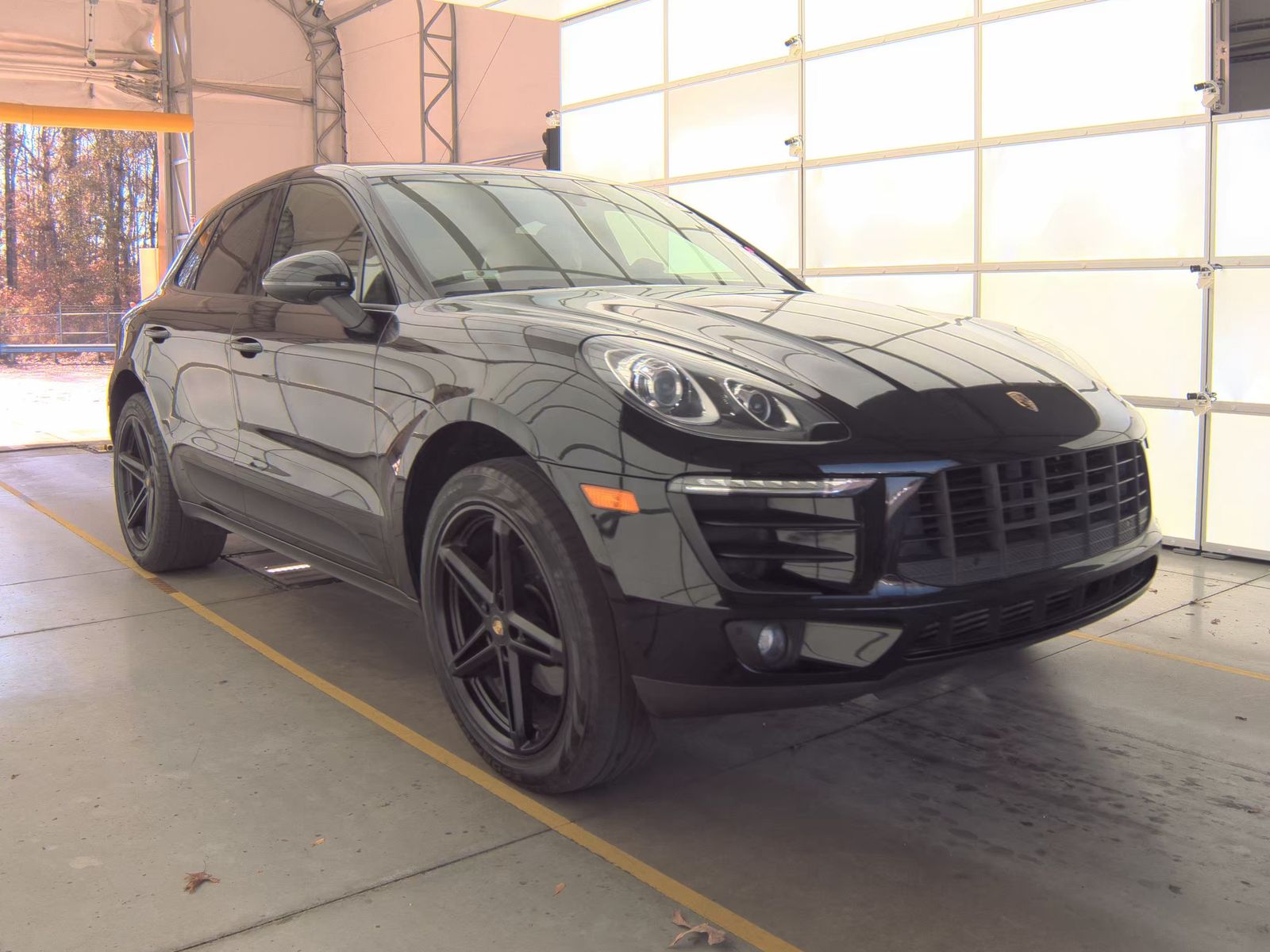 2018 Porsche Macan Base AWD