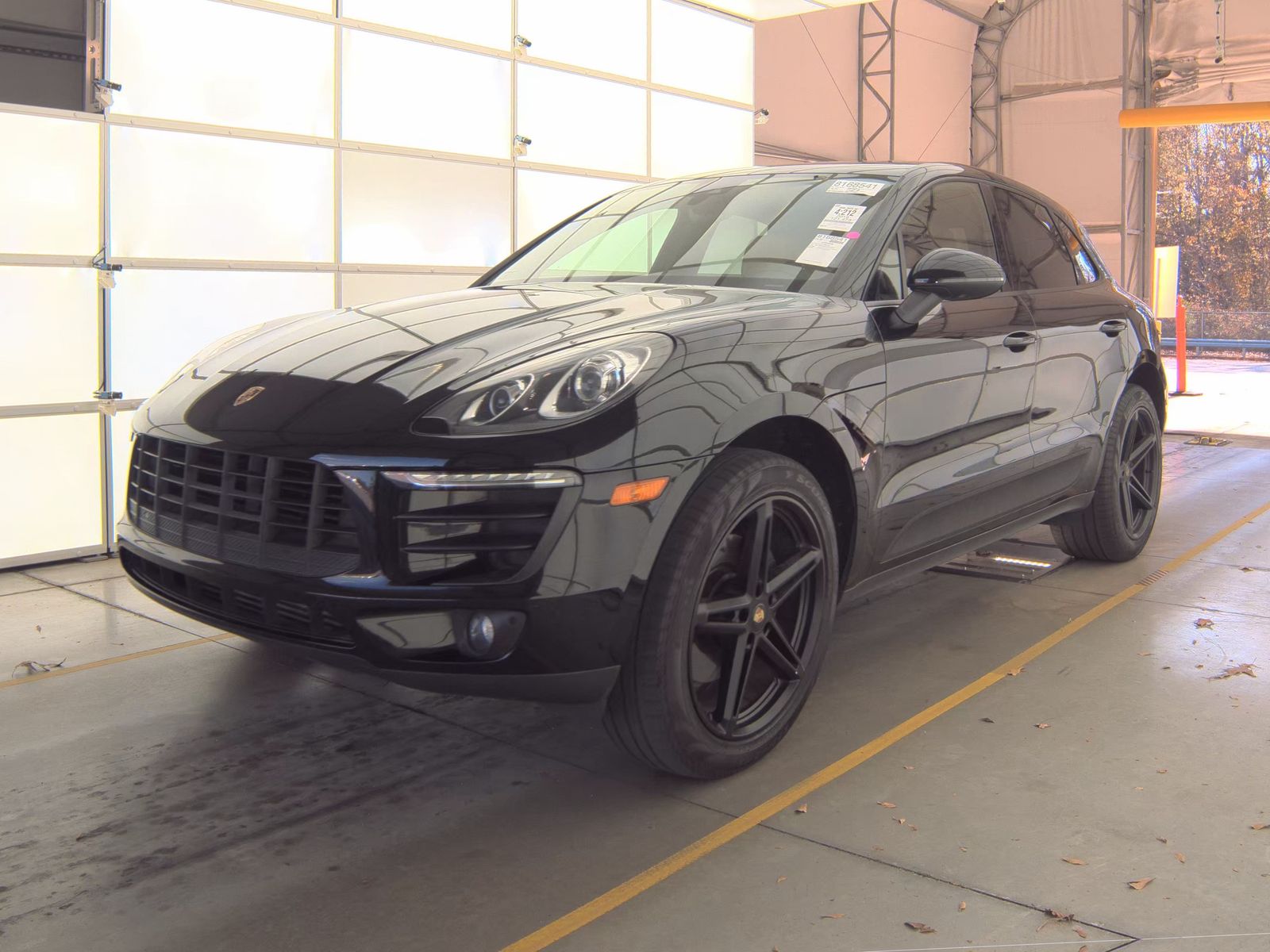 2018 Porsche Macan Base AWD