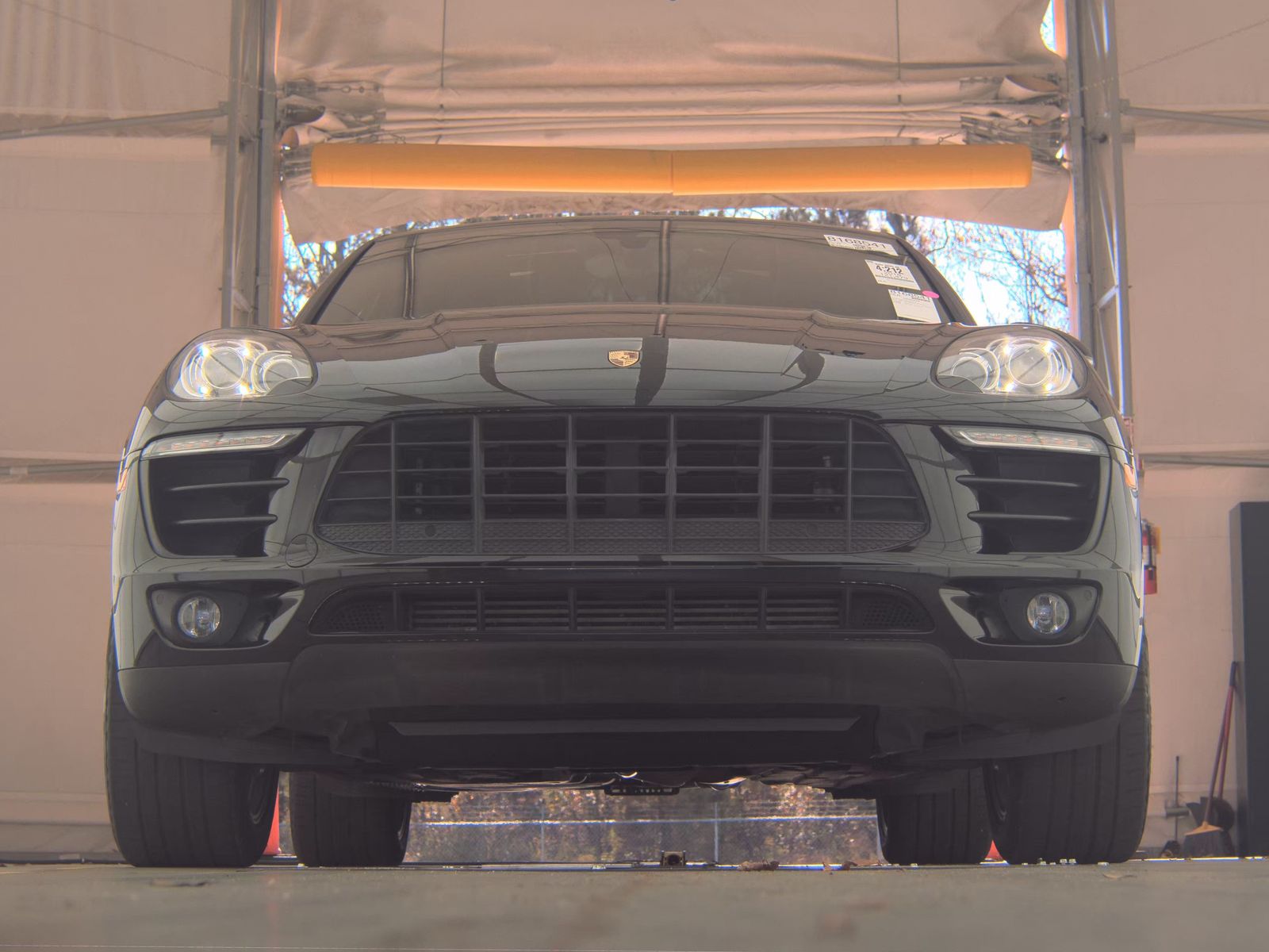 2018 Porsche Macan Base AWD