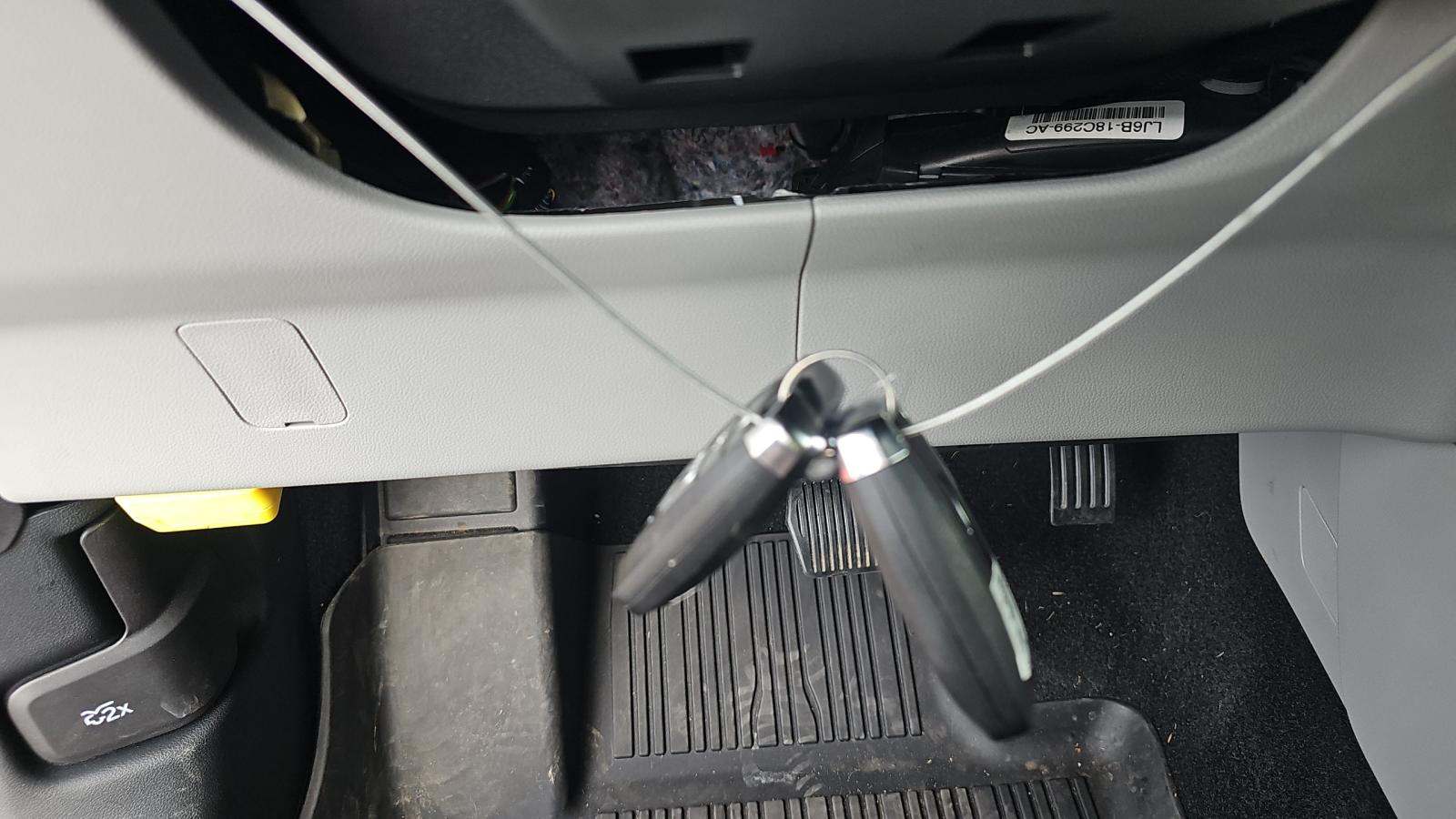 2025 Ford Escape Hybrid Platinum FWD