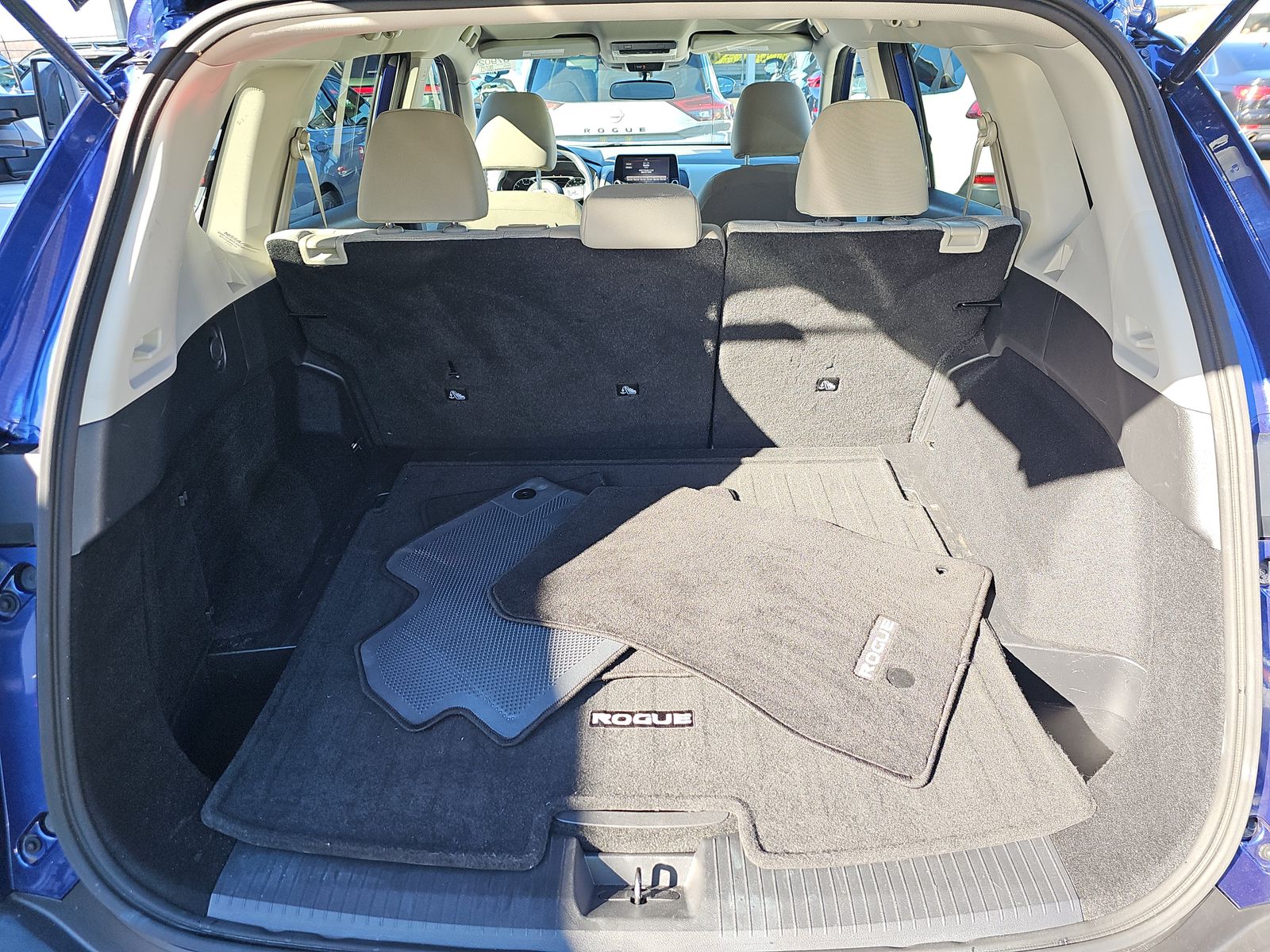 2022 Nissan Rogue SV AWD