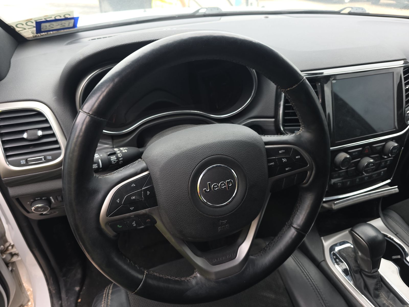 2022 Jeep Grand Cherokee Laredo X RWD