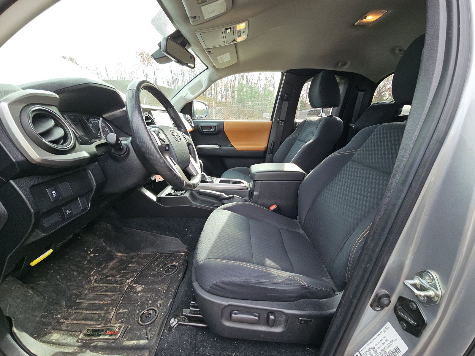 2020 Toyota Tacoma SR5 AWD