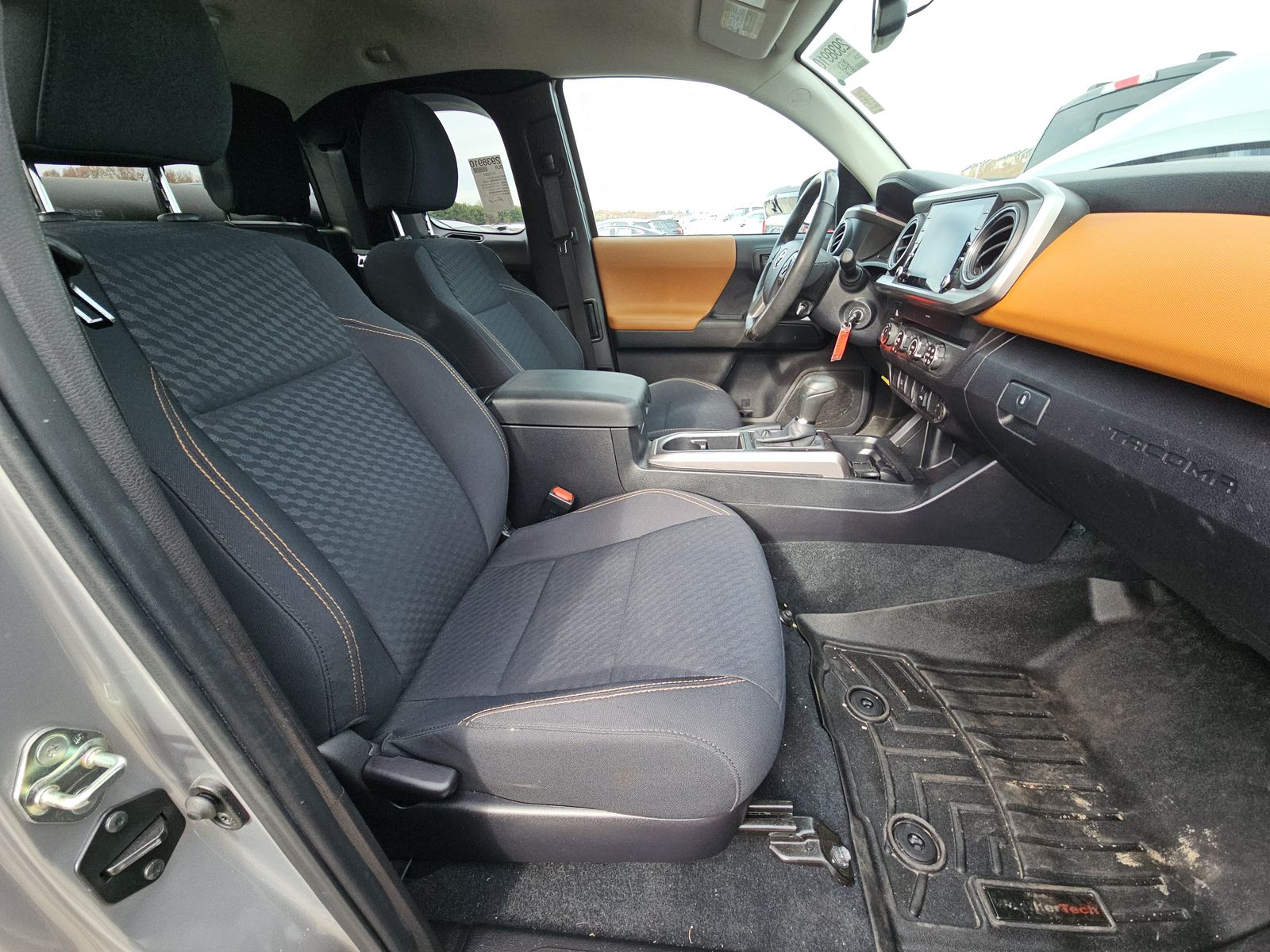 2020 Toyota Tacoma SR5 AWD