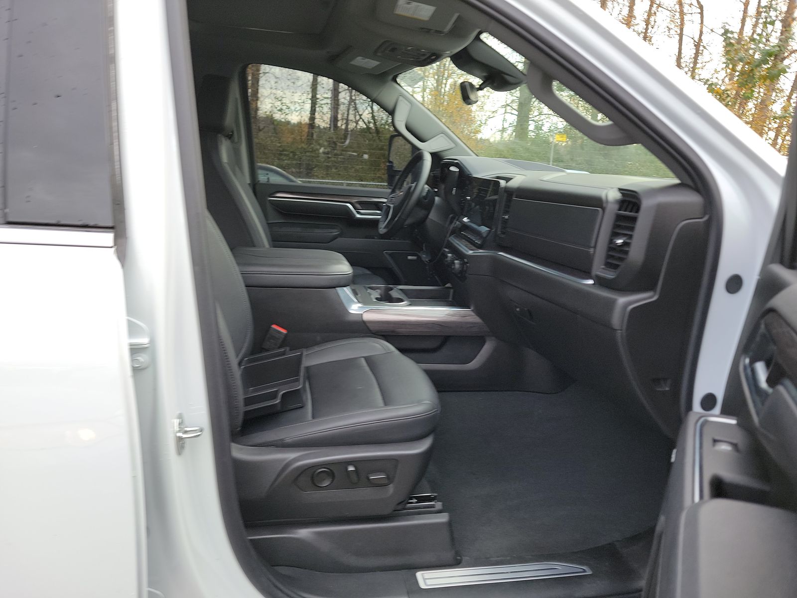 2025 Chevrolet Silverado 2500HD LTZ AWD