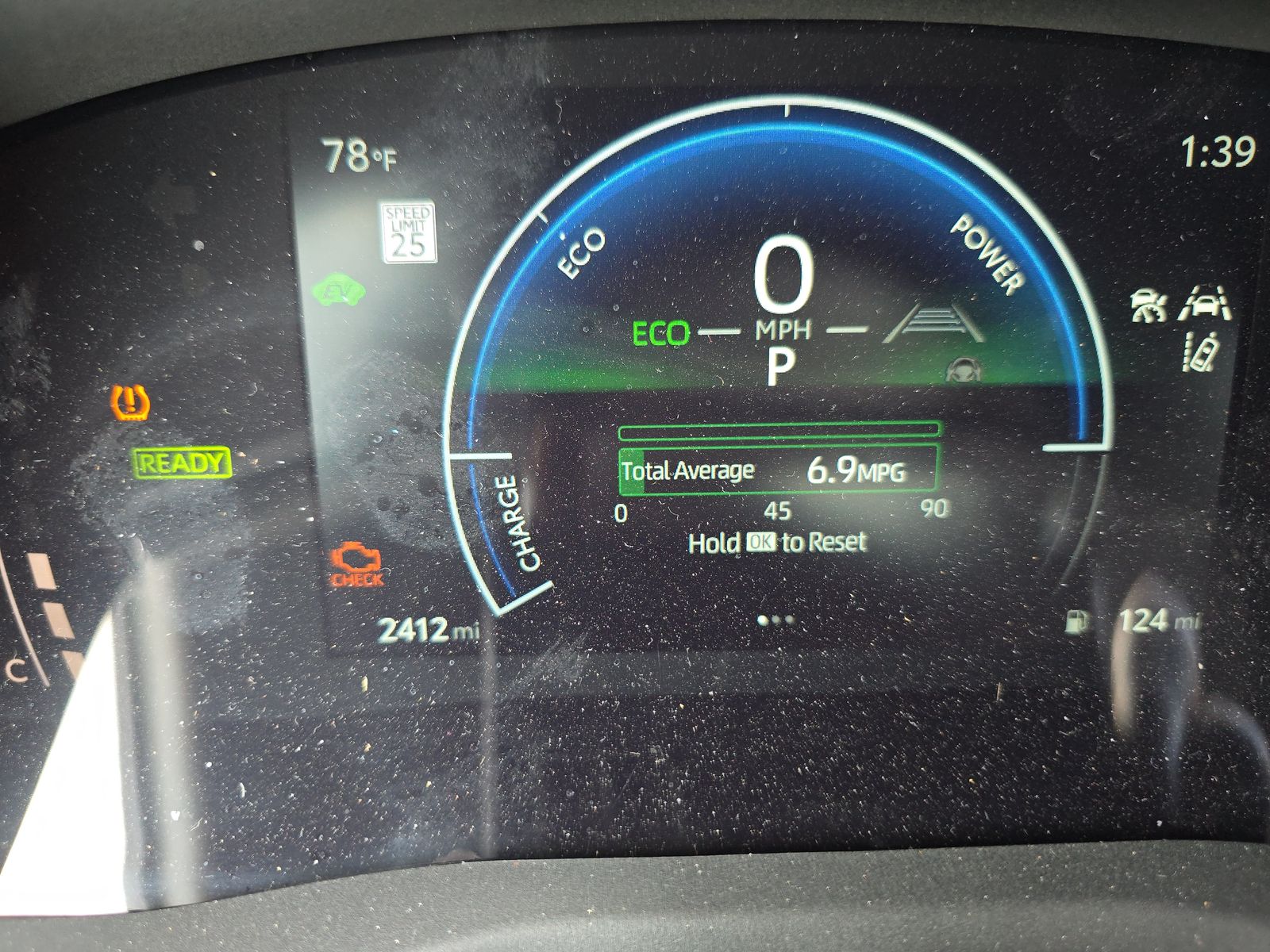 2025 Toyota Camry SE FWD