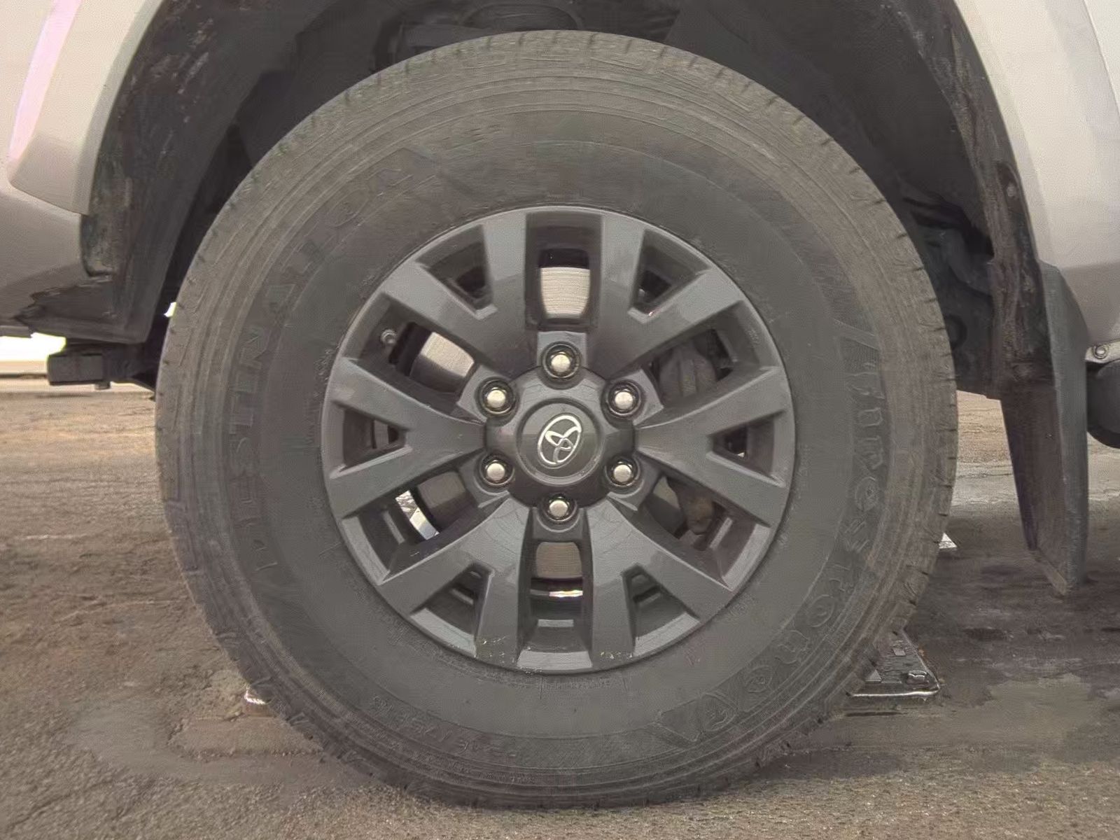 2020 Toyota Tacoma SR5 AWD