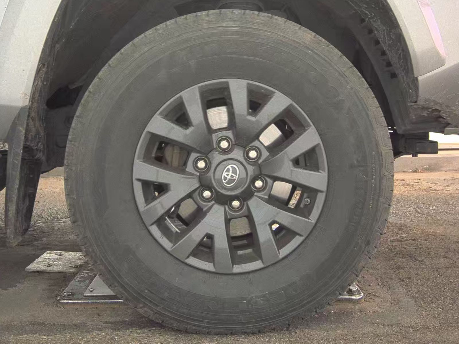 2020 Toyota Tacoma SR5 AWD