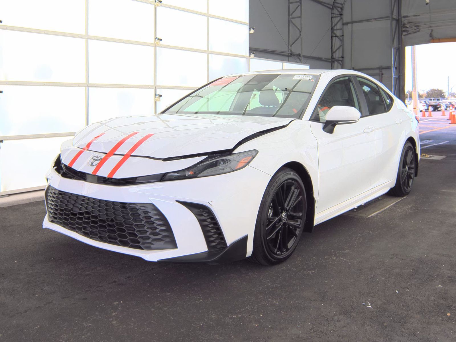 2025 Toyota Camry SE FWD