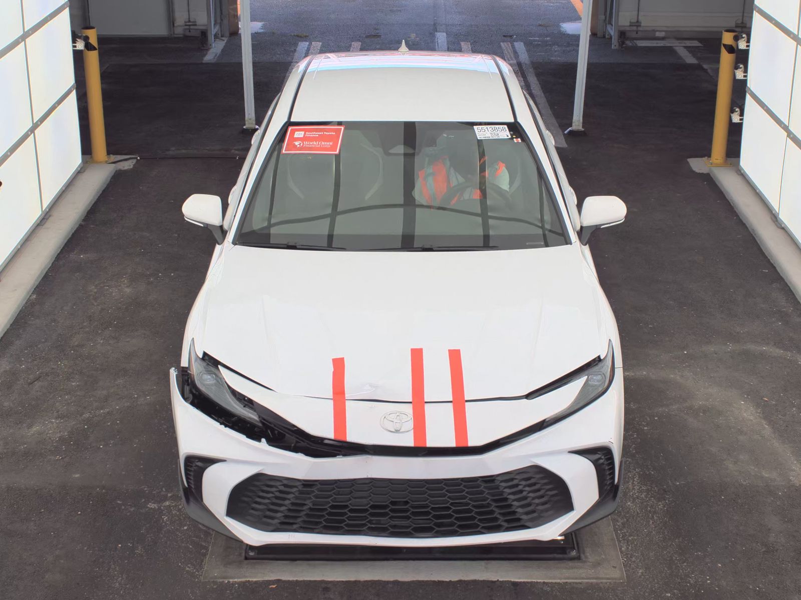 2025 Toyota Camry SE FWD