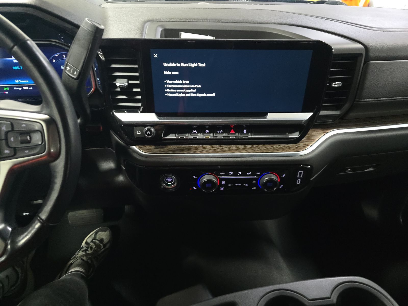 2022 Chevrolet Silverado 1500 LT AWD