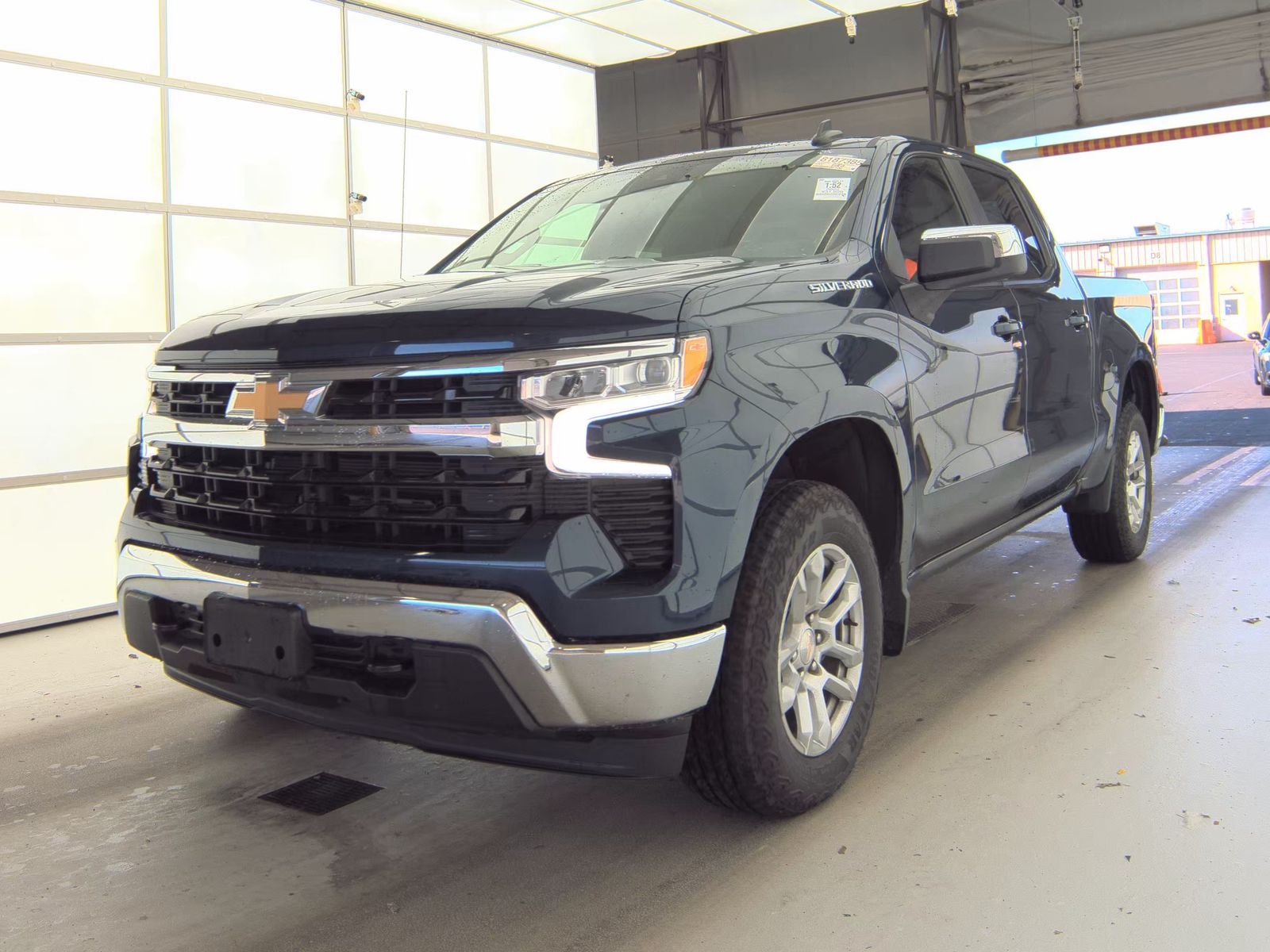 2022 Chevrolet Silverado 1500 LT AWD