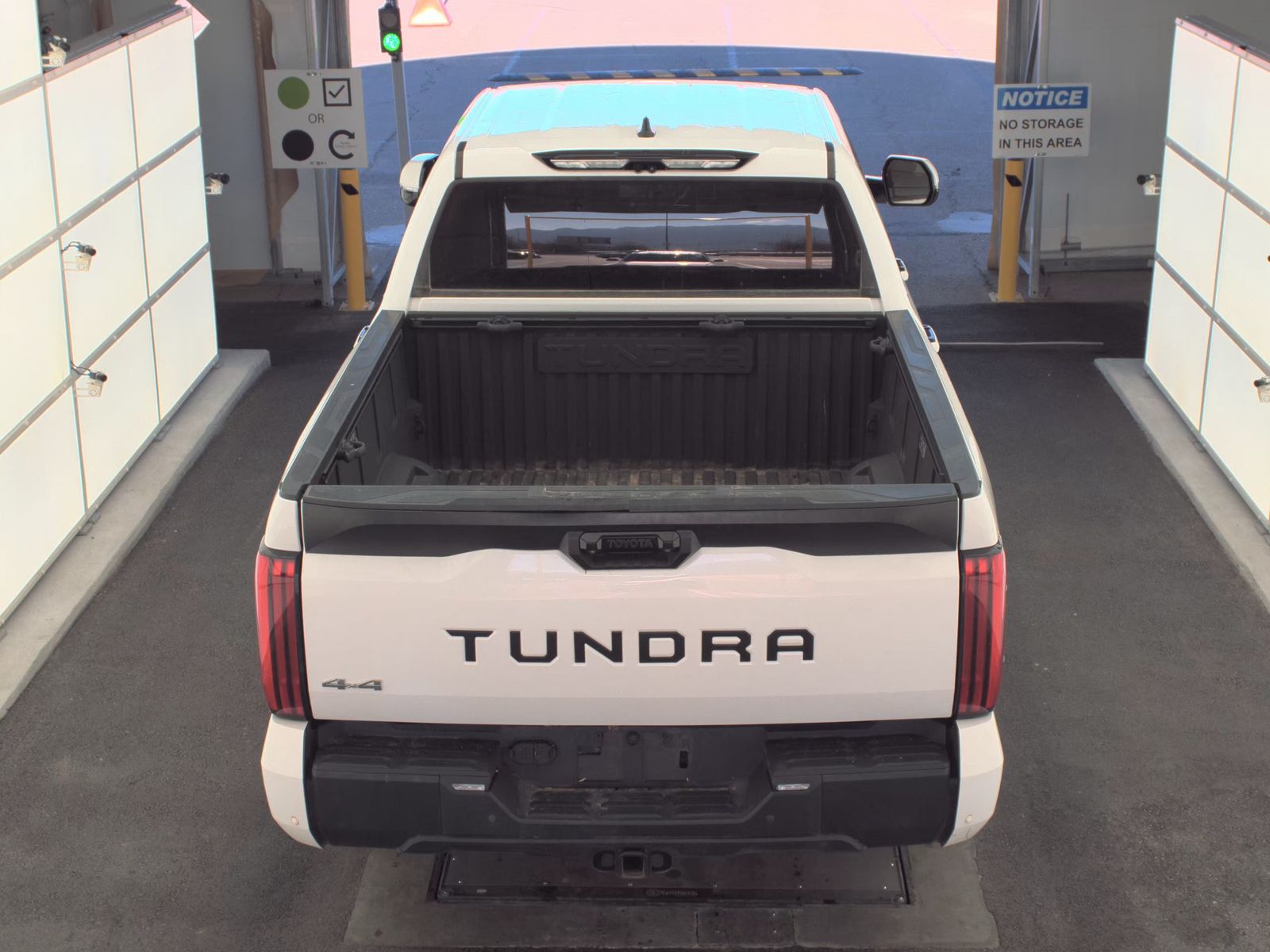 2023 Toyota Tundra SR5 AWD