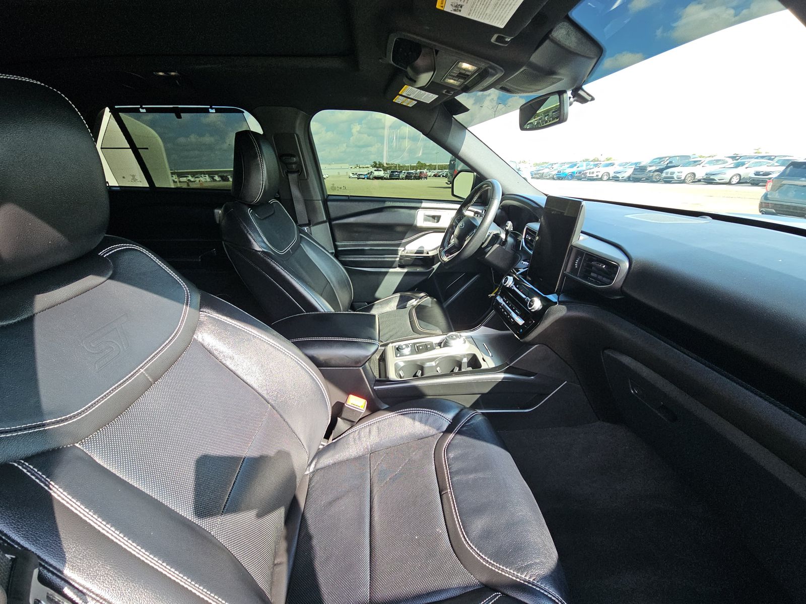 2023 Ford Explorer ST AWD