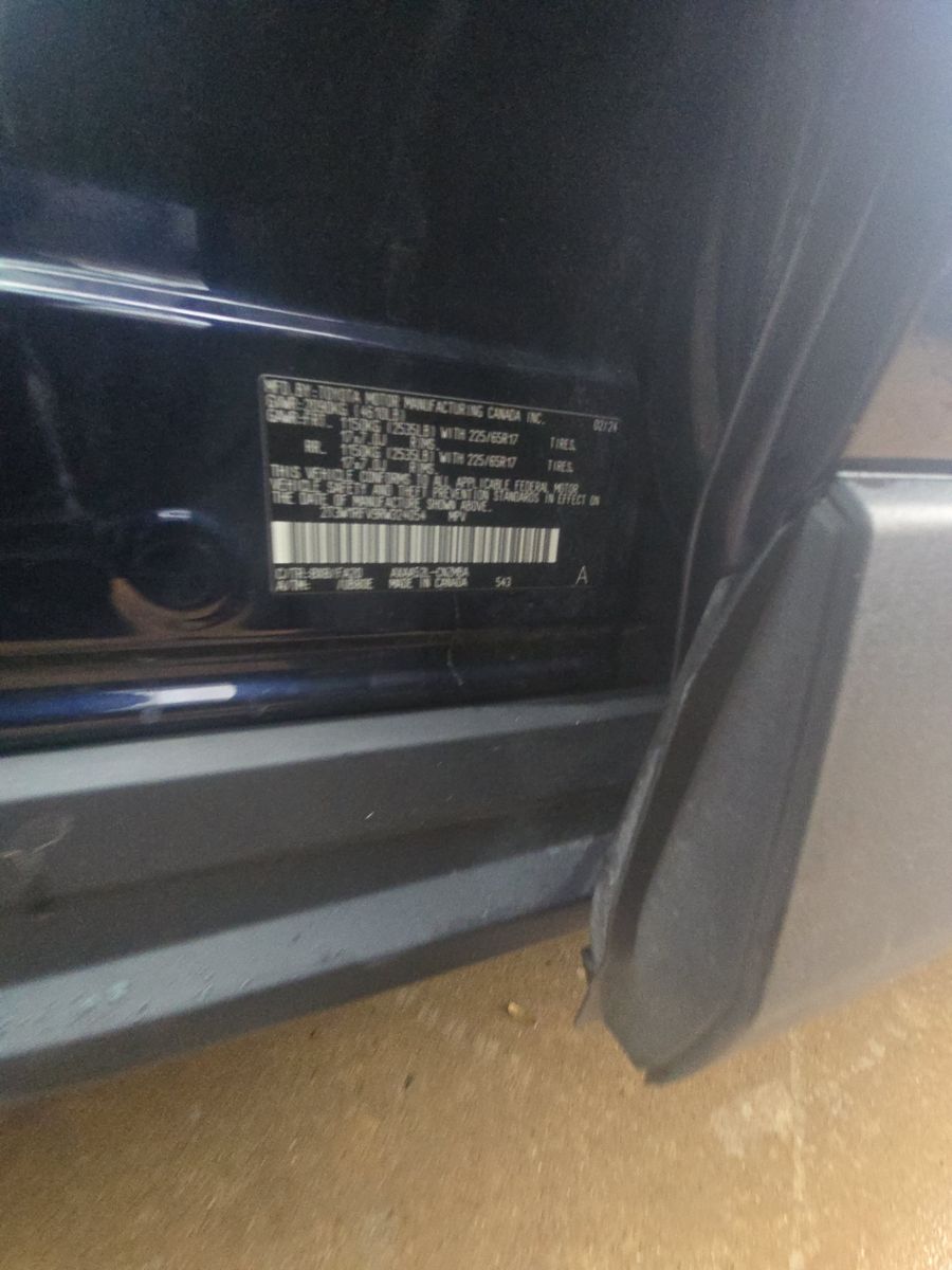 2024 Toyota RAV4 XLE FWD