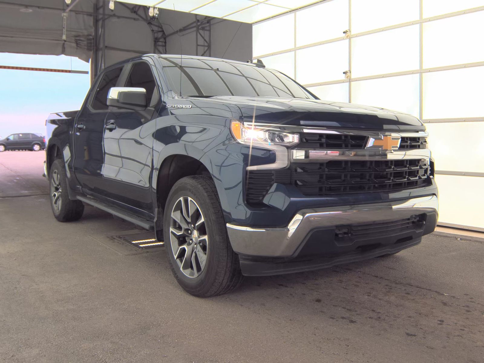 2022 Chevrolet Silverado 1500 LT AWD