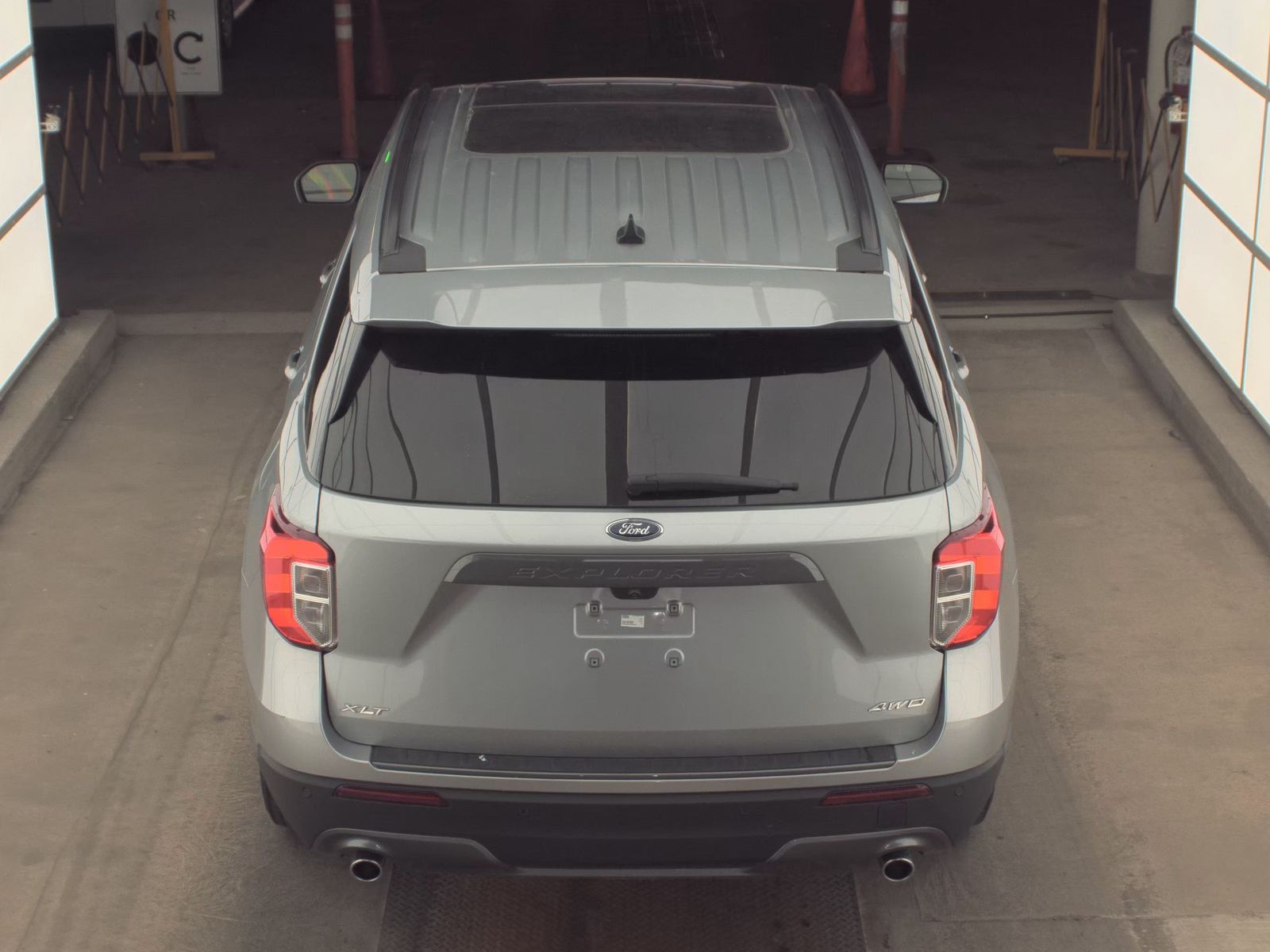 2023 Ford Explorer XLT AWD