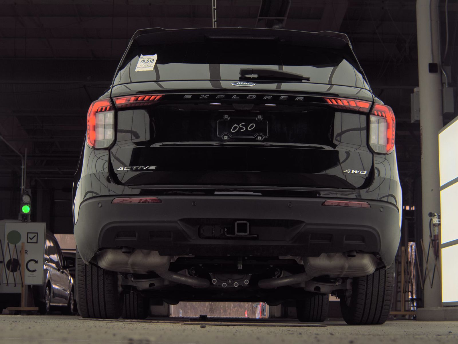 2025 Ford Explorer Active AWD