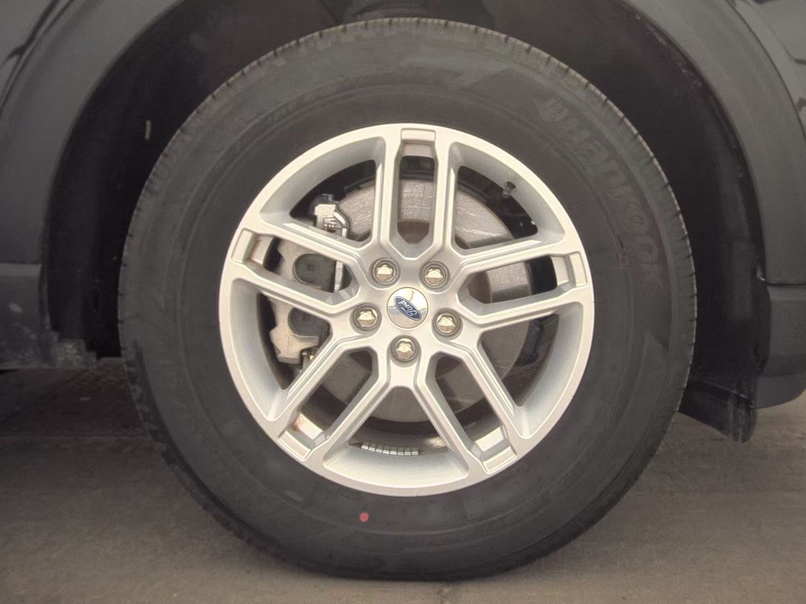 2025 Ford Explorer Active AWD