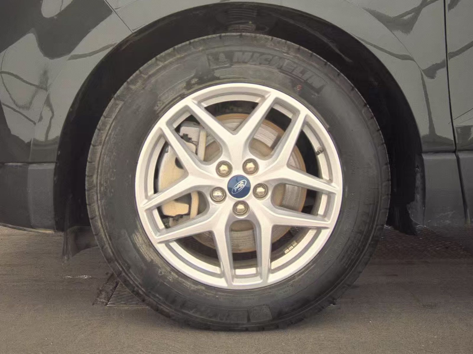 2022 Ford Edge SEL AWD