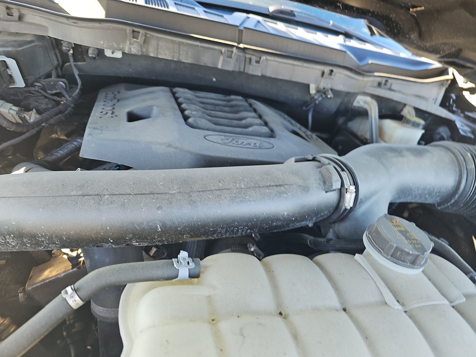 2022 Ford F-150 XLT AWD