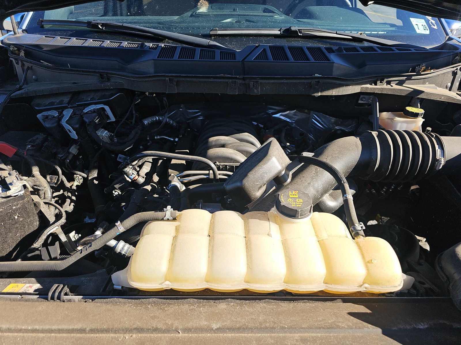 2023 Ford F-150 Lariat AWD