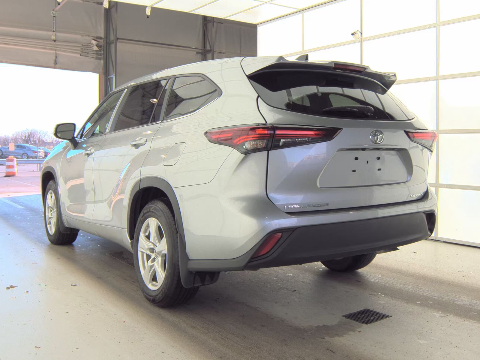 2024 Toyota Highlander LE AWD