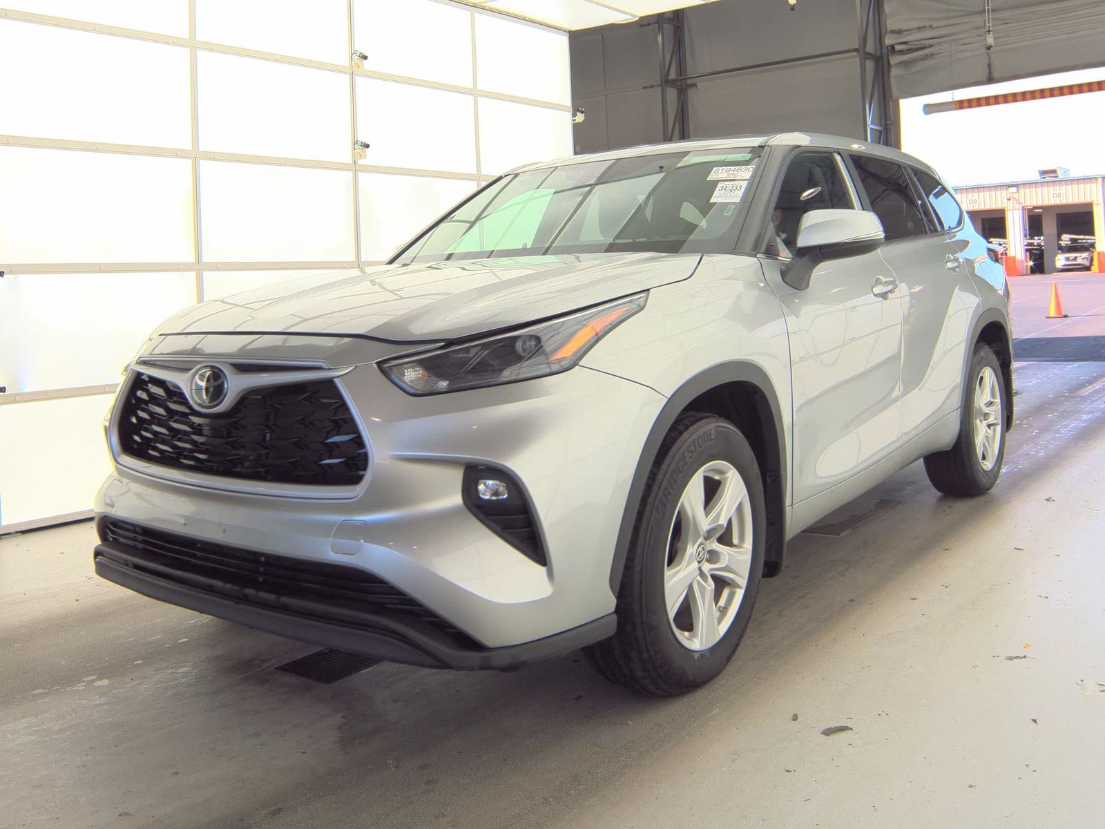 2024 Toyota Highlander LE AWD
