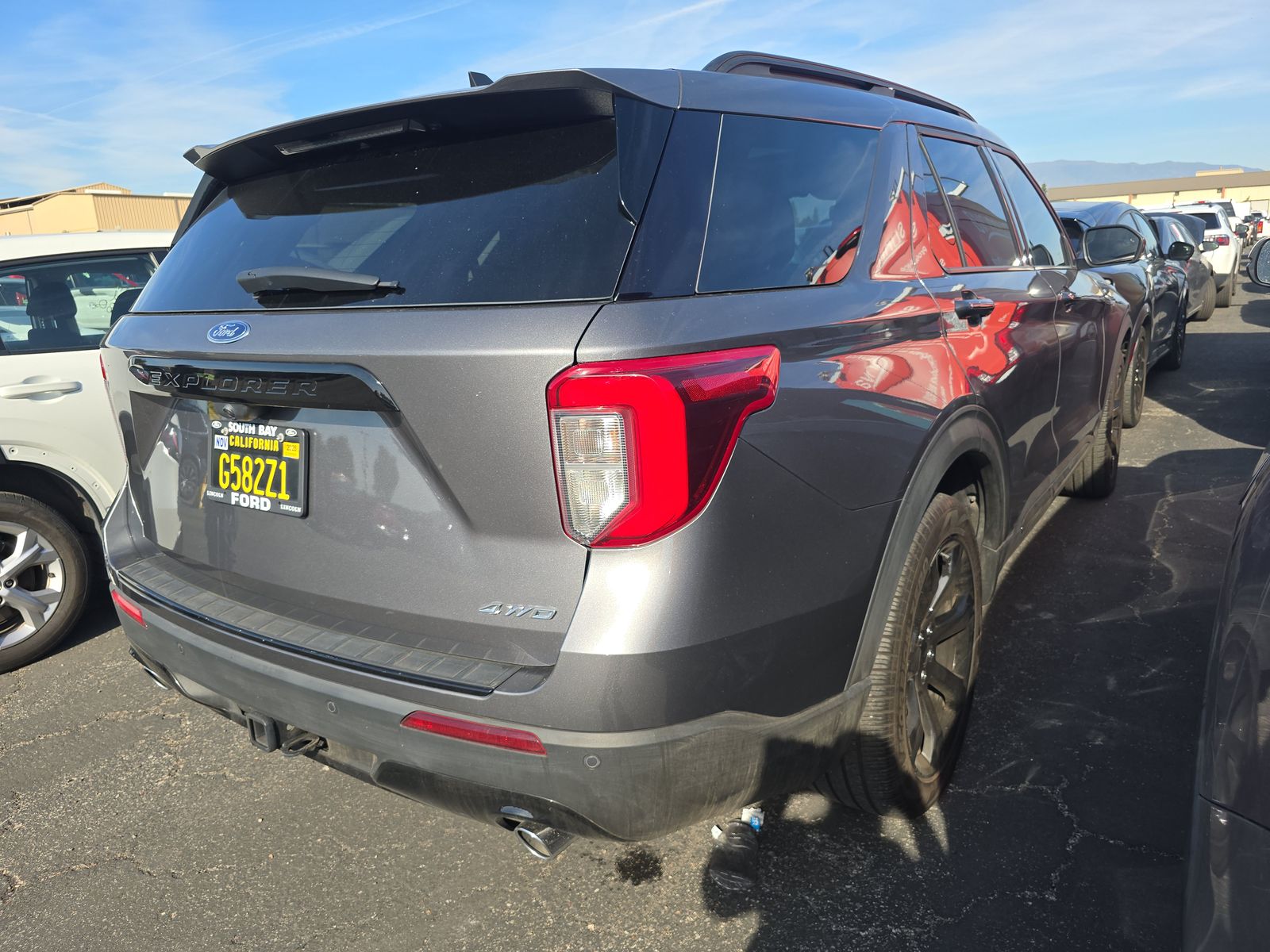 2022 Ford Explorer ST-Line AWD
