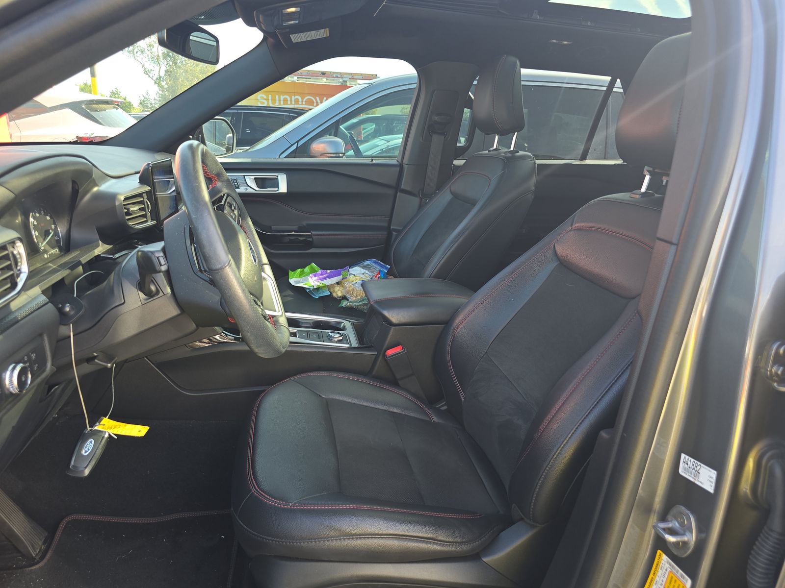 2022 Ford Explorer ST-Line AWD