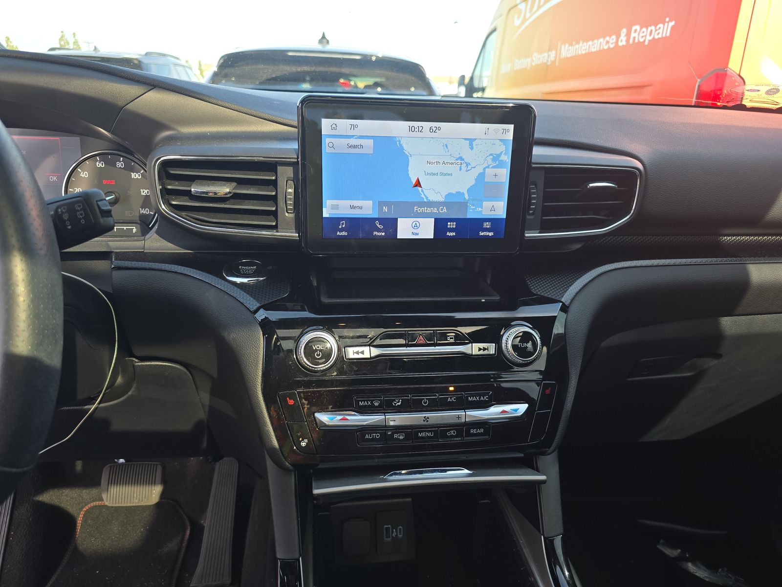 2022 Ford Explorer ST-Line AWD