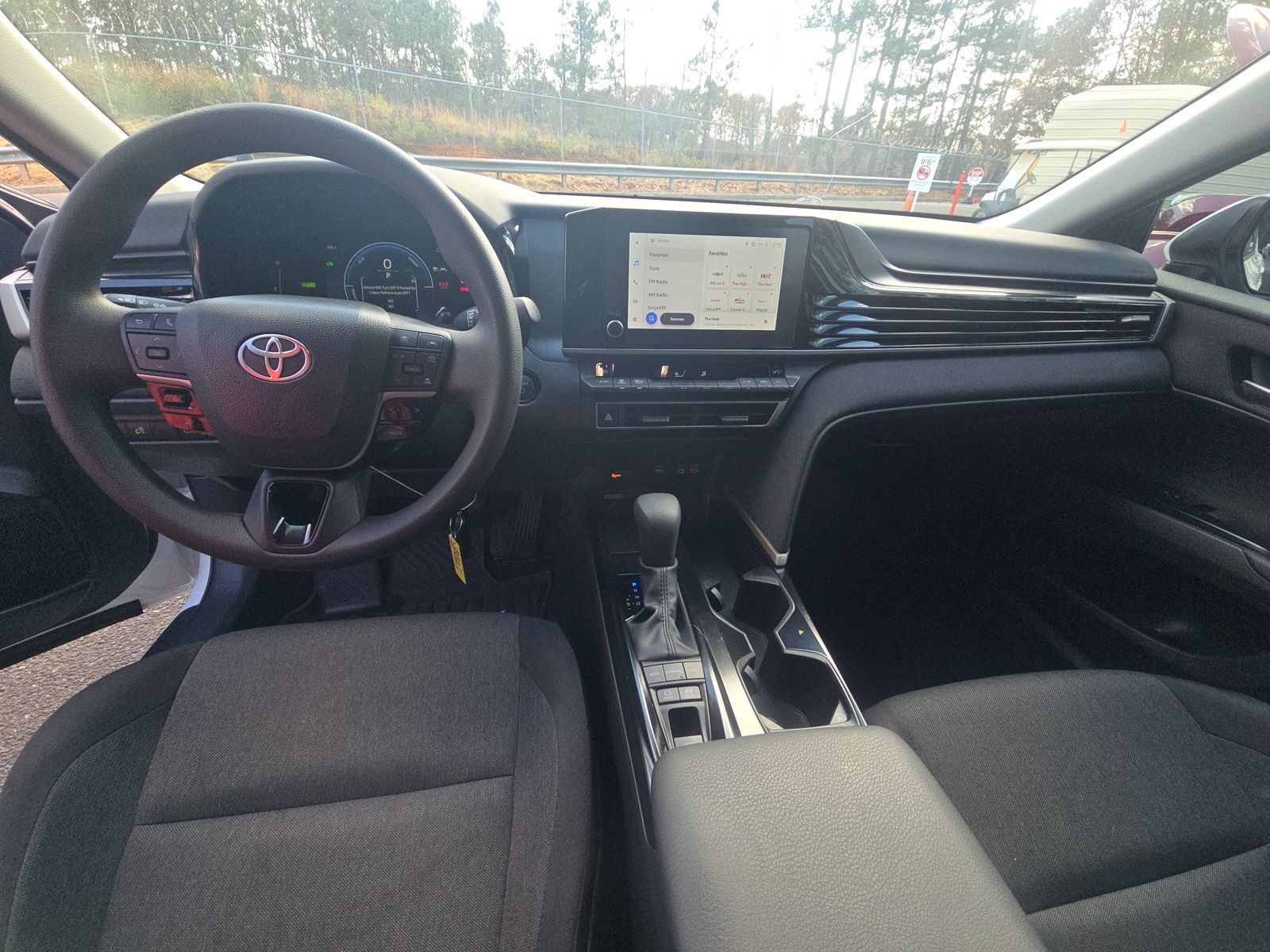 2025 Toyota Camry LE FWD