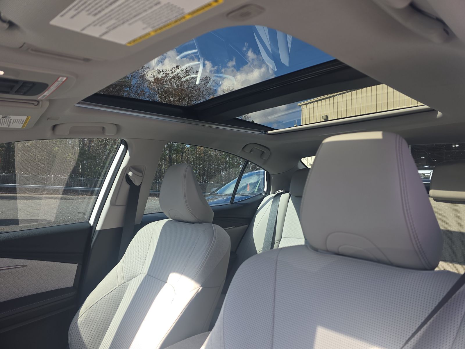 2025 Toyota Camry XLE FWD