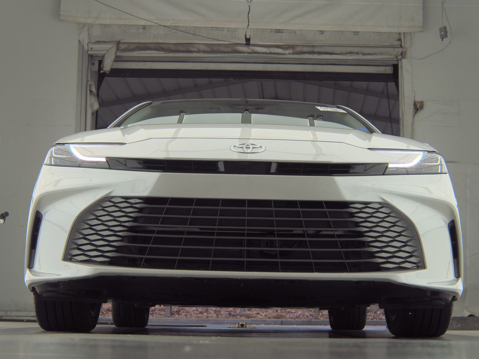 2025 Toyota Camry XLE FWD