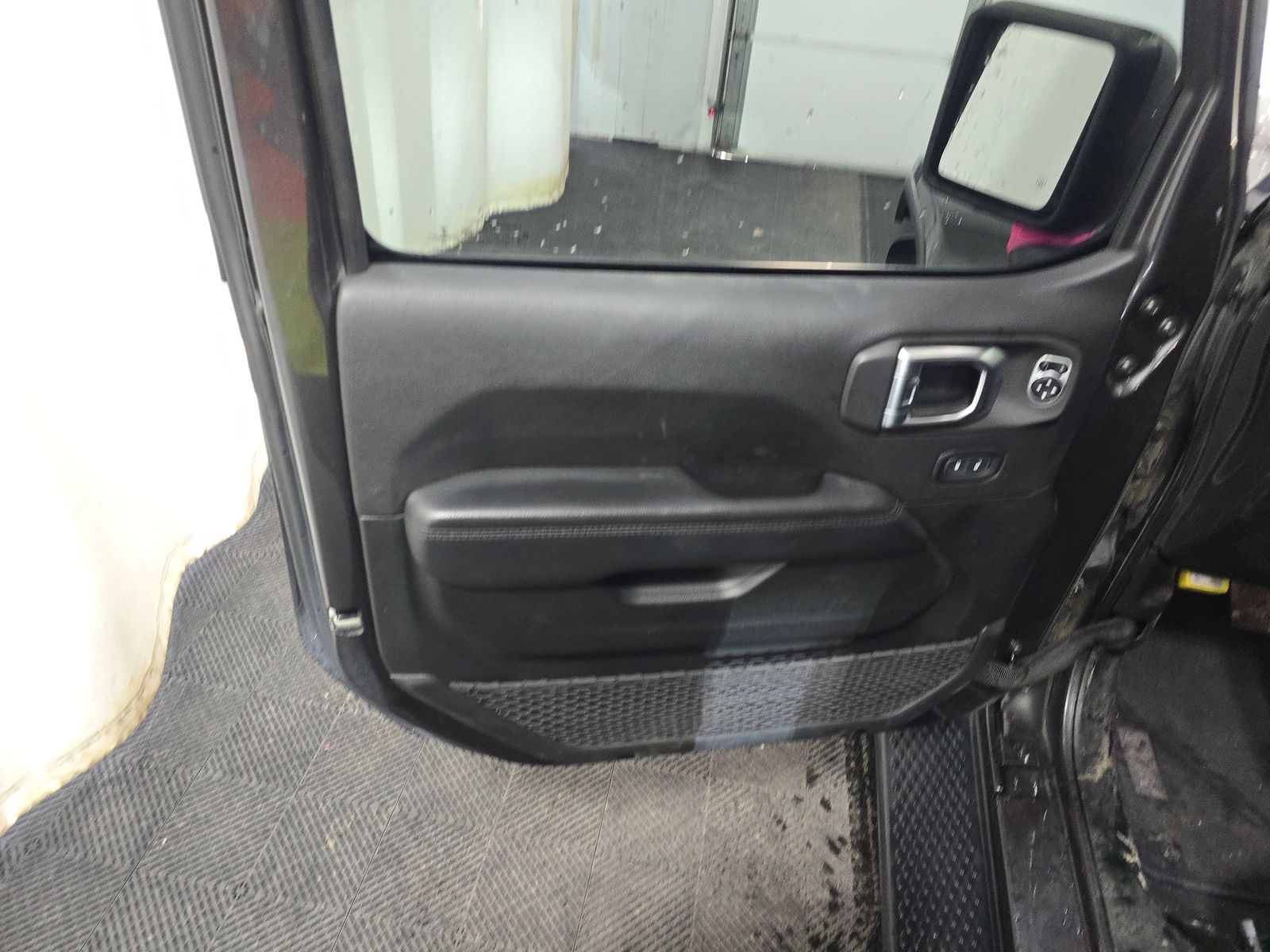 2020 Jeep Wrangler Unlimited Sahara Altitude Edition AWD