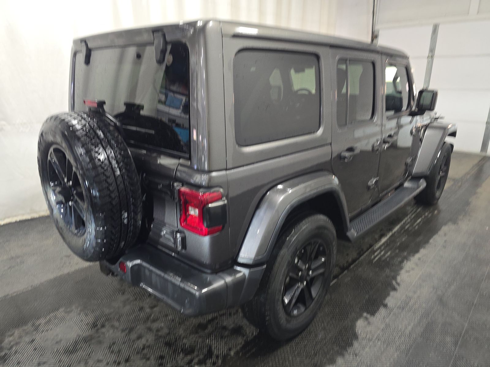 2020 Jeep Wrangler Unlimited Sahara Altitude Edition AWD