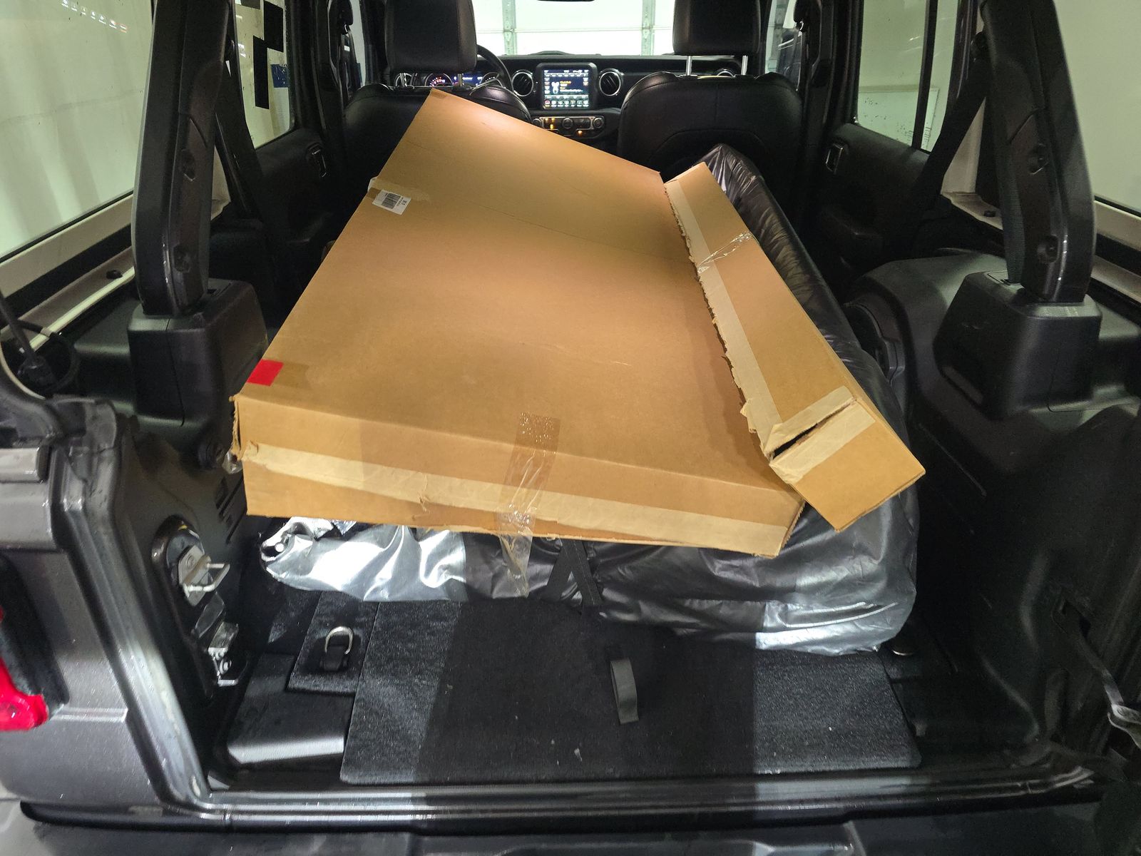 2020 Jeep Wrangler Unlimited Sahara Altitude Edition AWD