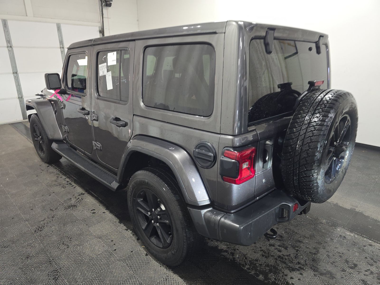 2020 Jeep Wrangler Unlimited Sahara Altitude Edition AWD