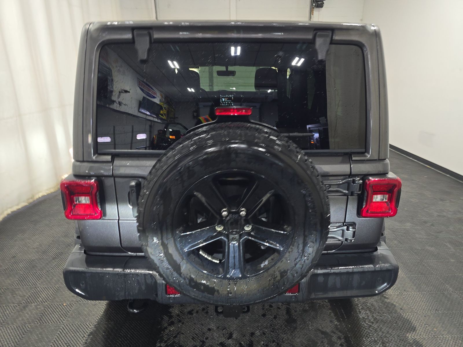 2020 Jeep Wrangler Unlimited Sahara Altitude Edition AWD