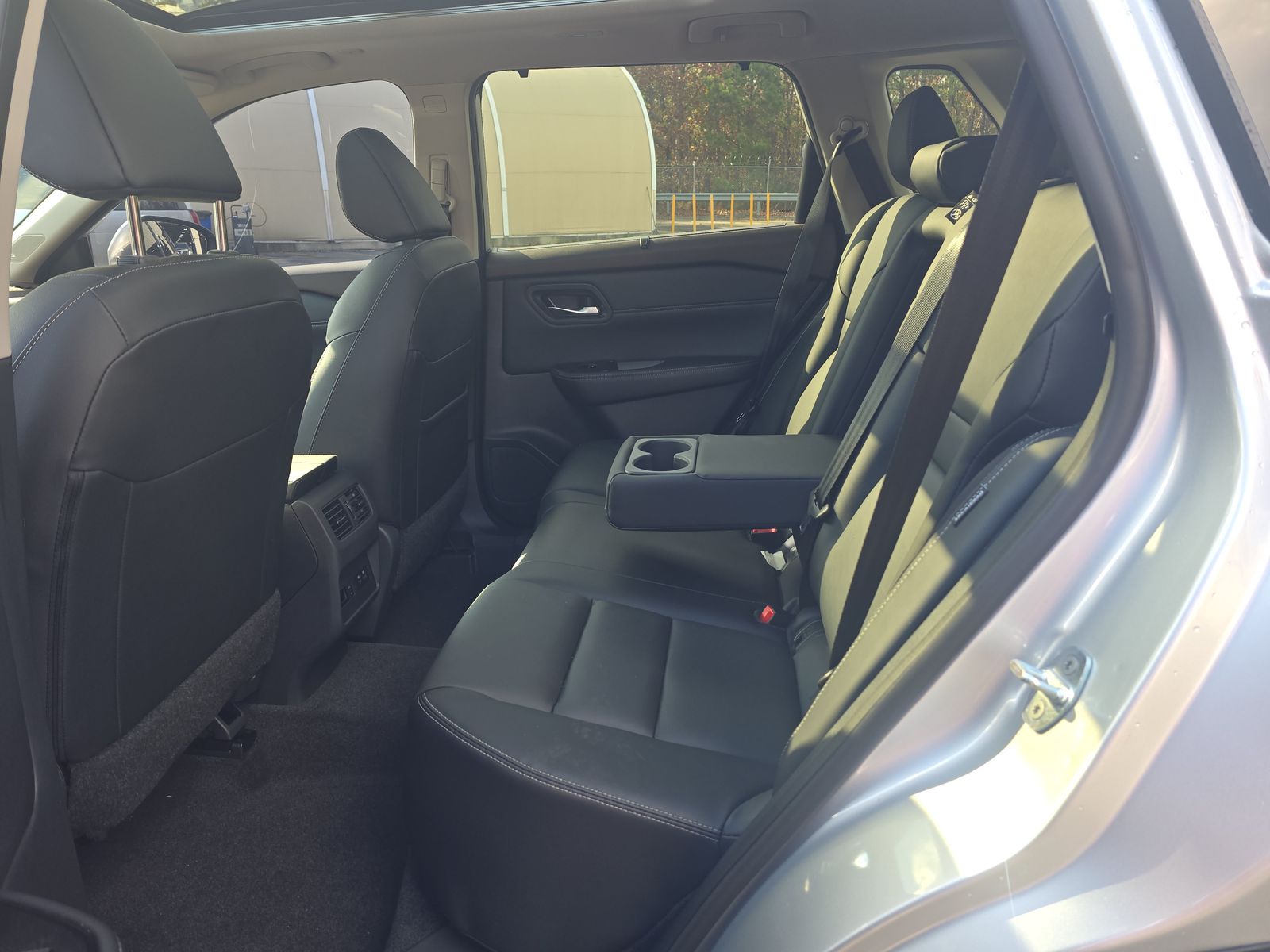 2023 Nissan Rogue SL FWD