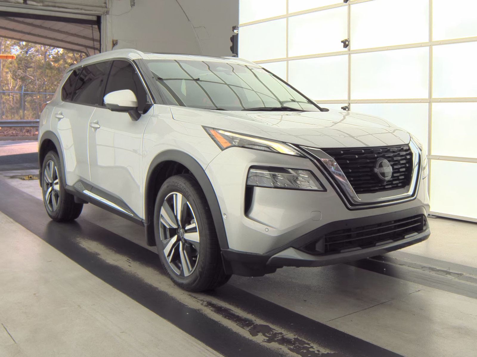 2023 Nissan Rogue SL FWD