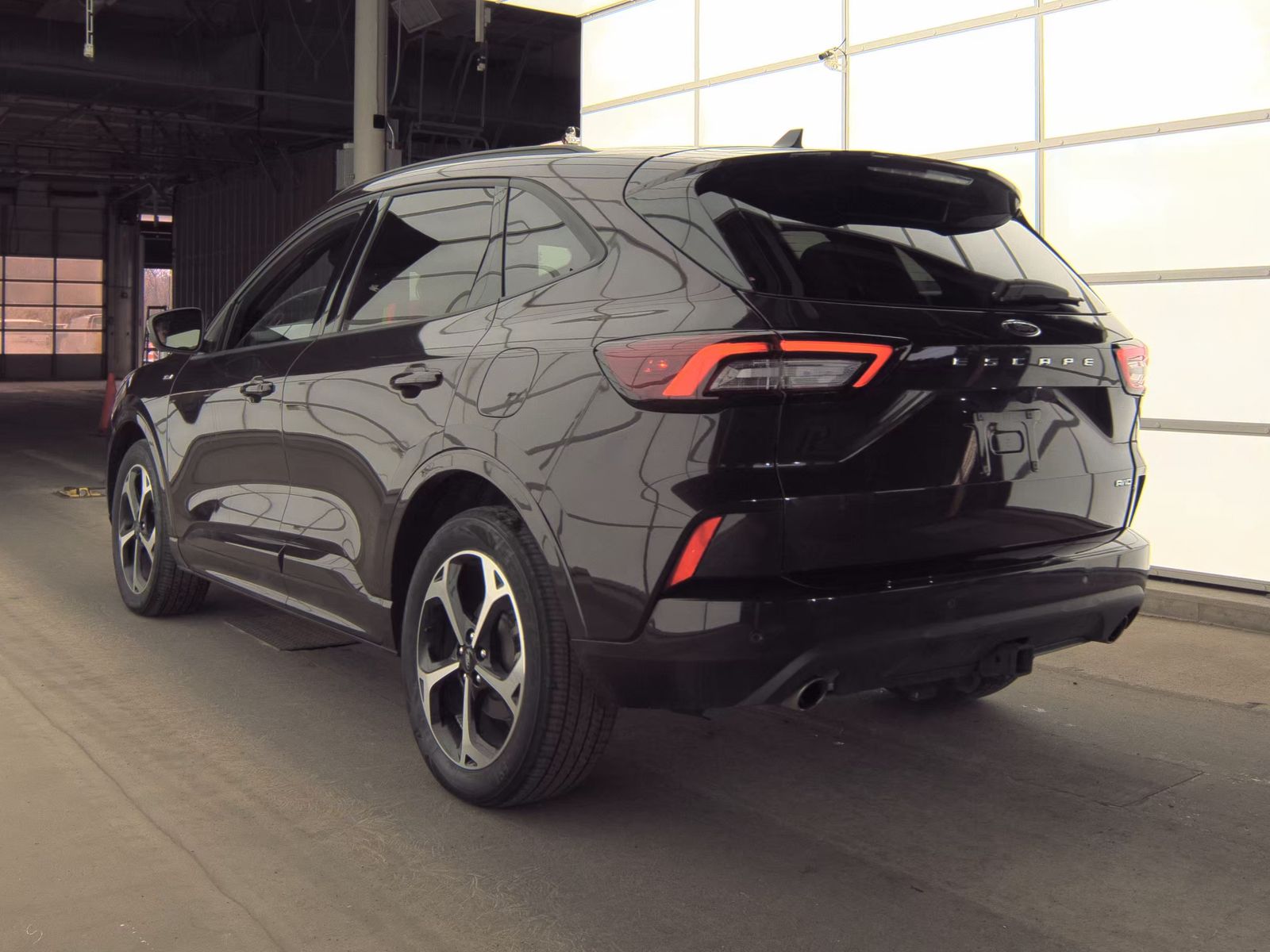 2023 Ford Escape ST-Line Select AWD